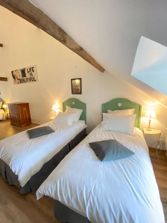 Au Pont D'Olt Hotel Saint-Come-d'Olt Bagian luar foto